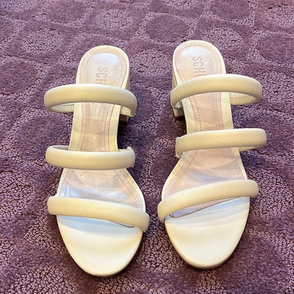 NWOT Schutz Olly Mid Block Nappa Leather Sandal Size 6 in Eggshell - Picture 3 of 6